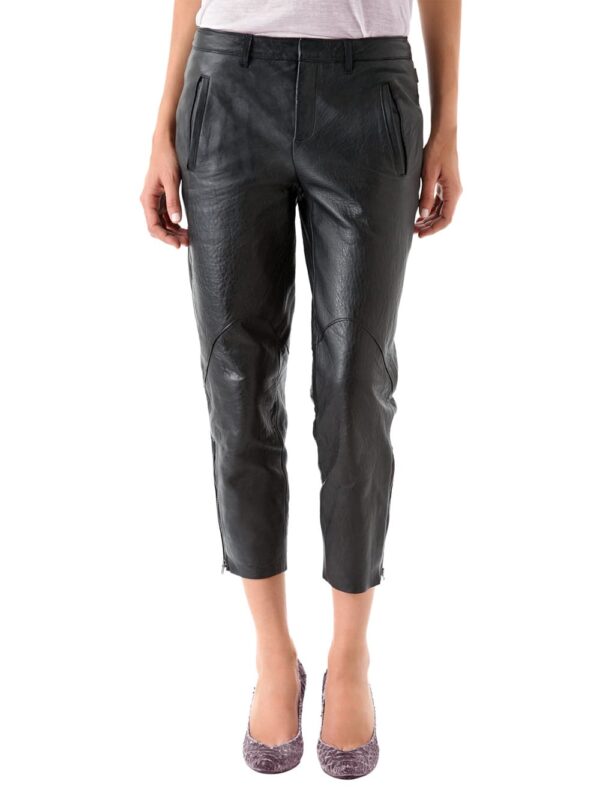 Chic Spread Leather Capri